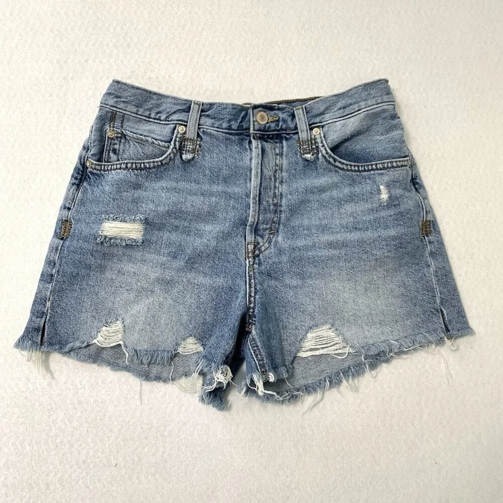 Free People Distressed Cut-Off Denim Jean Shorts Boho Beach Medium Wash size 28